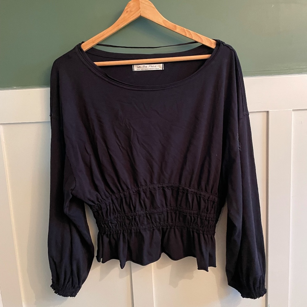 Free People black Cropped top